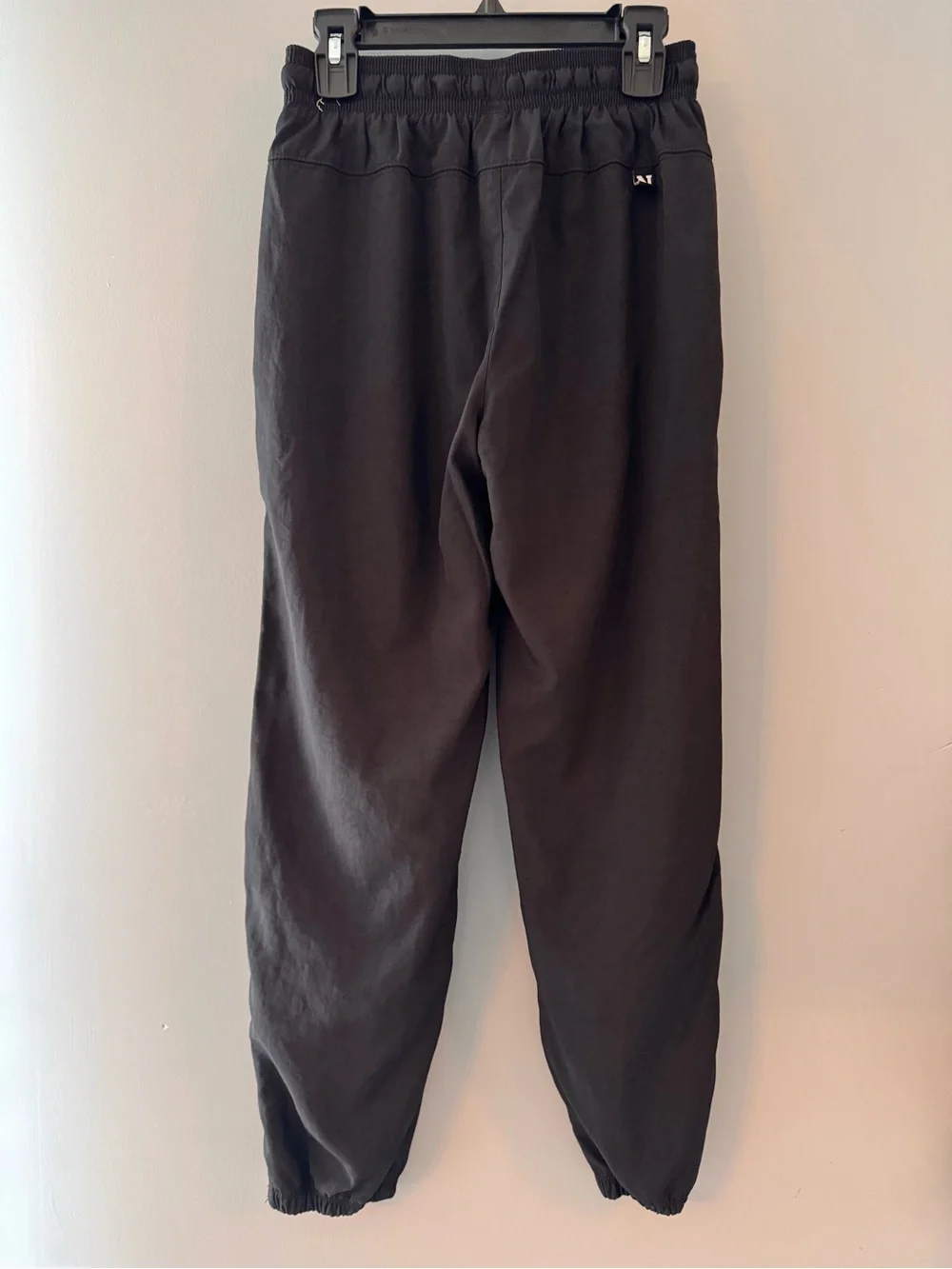 Nike Repel Youth Athletic Loose Fit Woven Training Pants Black Size Medium